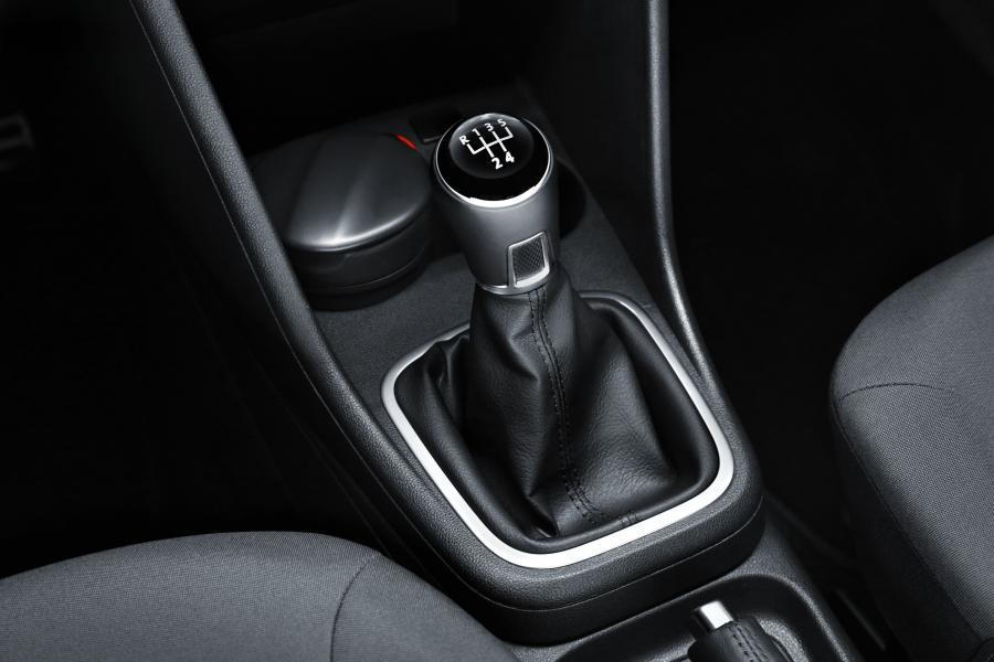 Детали интерьера Volkswagen Vento Allstar 2016 года  (MX) (фото 4 из 10)